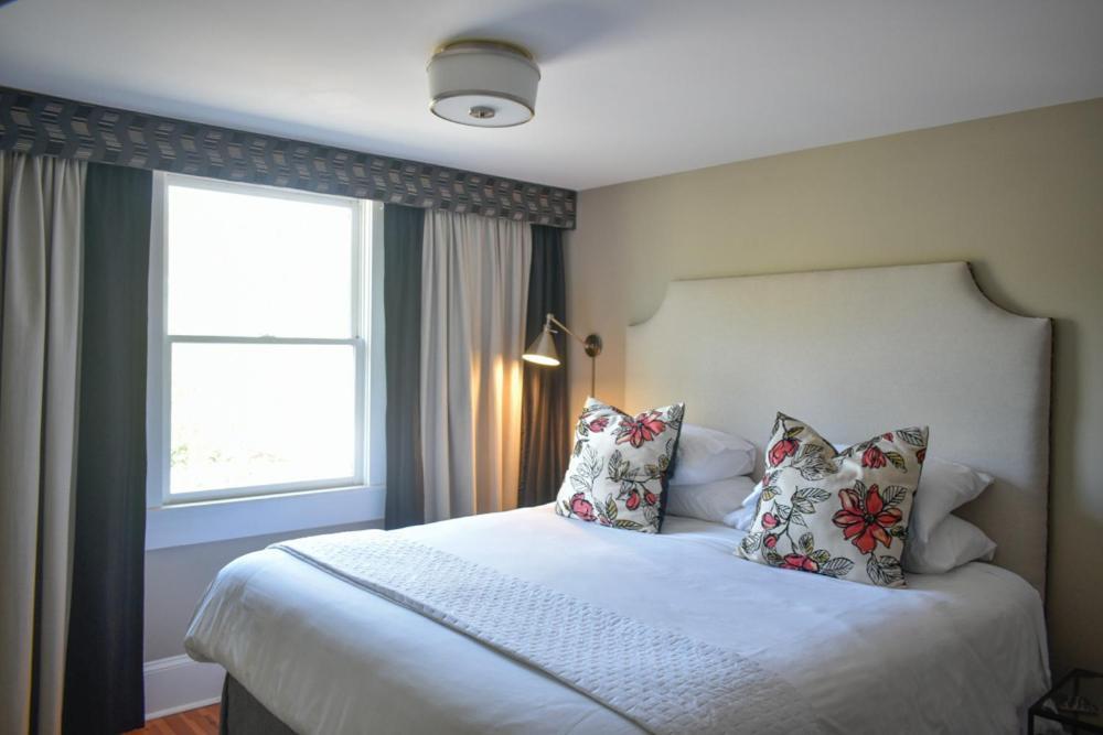 Sparrow Grove Manor มอนโร ภายนอก รูปภาพ