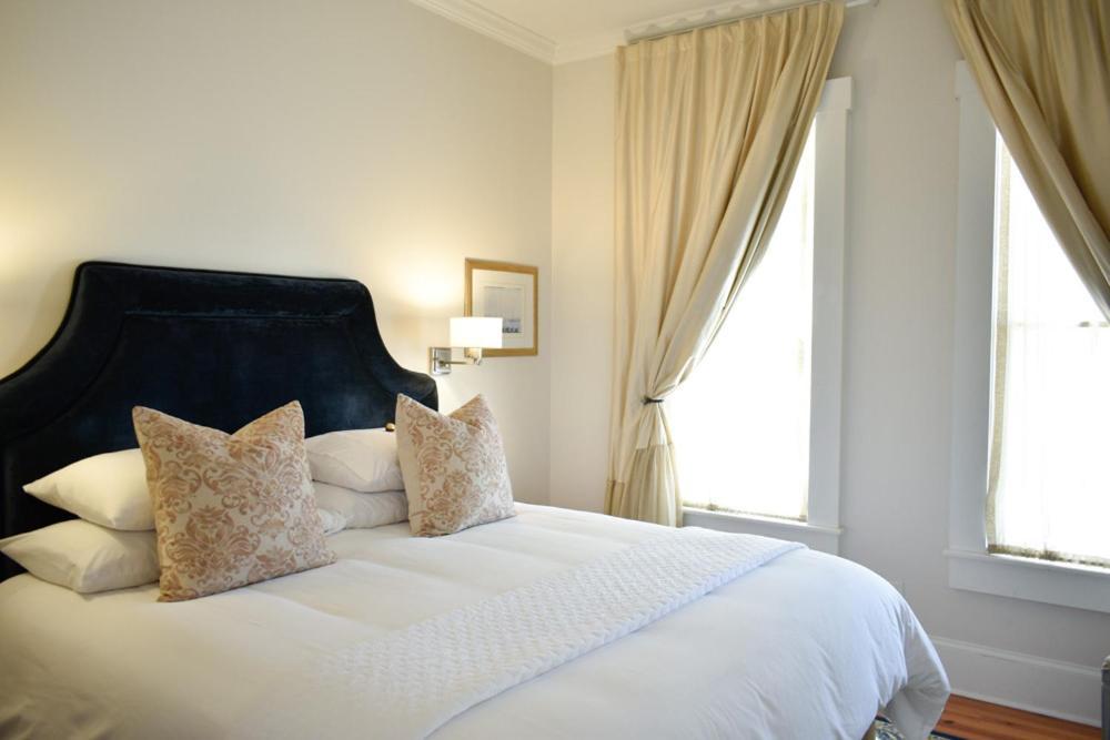 Sparrow Grove Manor มอนโร ห้อง รูปภาพ